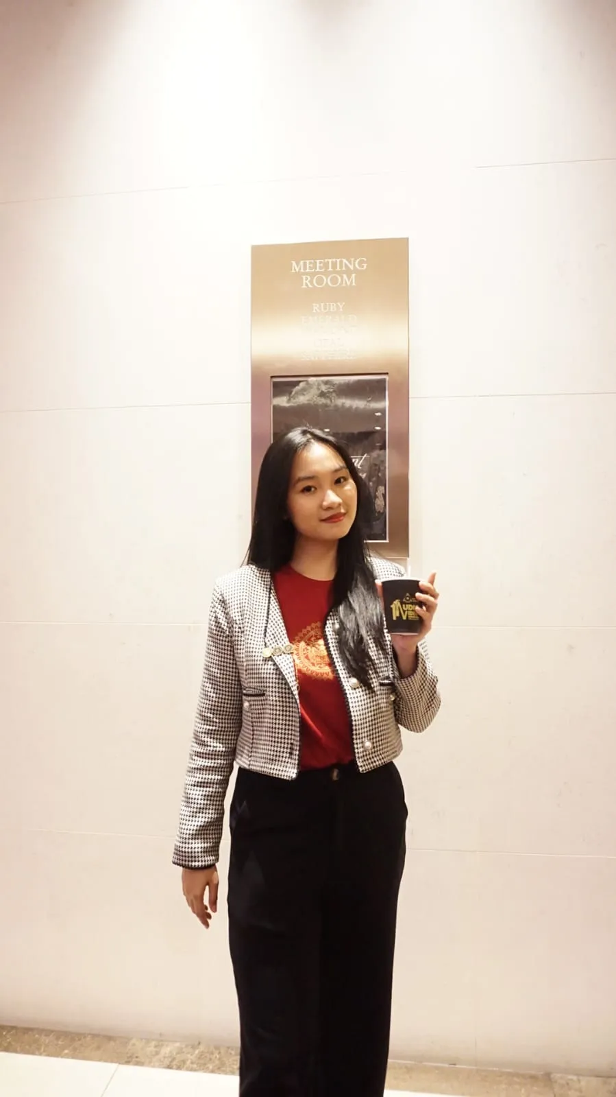 Cindy at an IHEAC and JIAVS venue